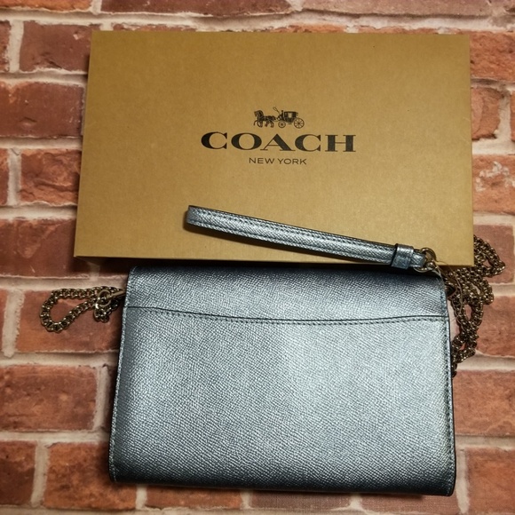 COACH Chain Crossbody - Picture 2 of 4